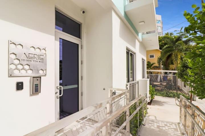 מיאמי Aerie Apartments מראה חיצוני תמונה